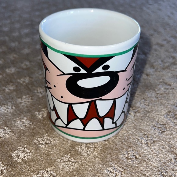 Warner Brothers Looney Tunes Tasmanian Devil 2003 Gibson Mug EUC - Picture 1 of 4